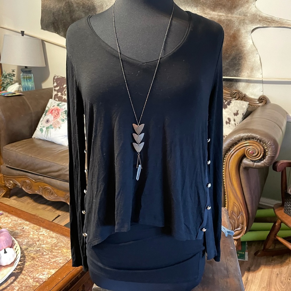White House black market tunic long sleeve top